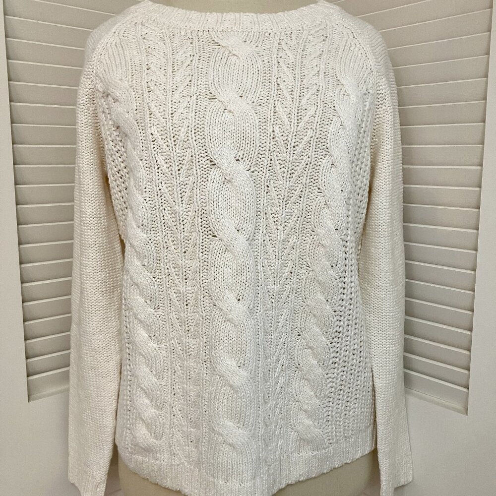 Cable Knit Sweater Creamy White - soft- Like New